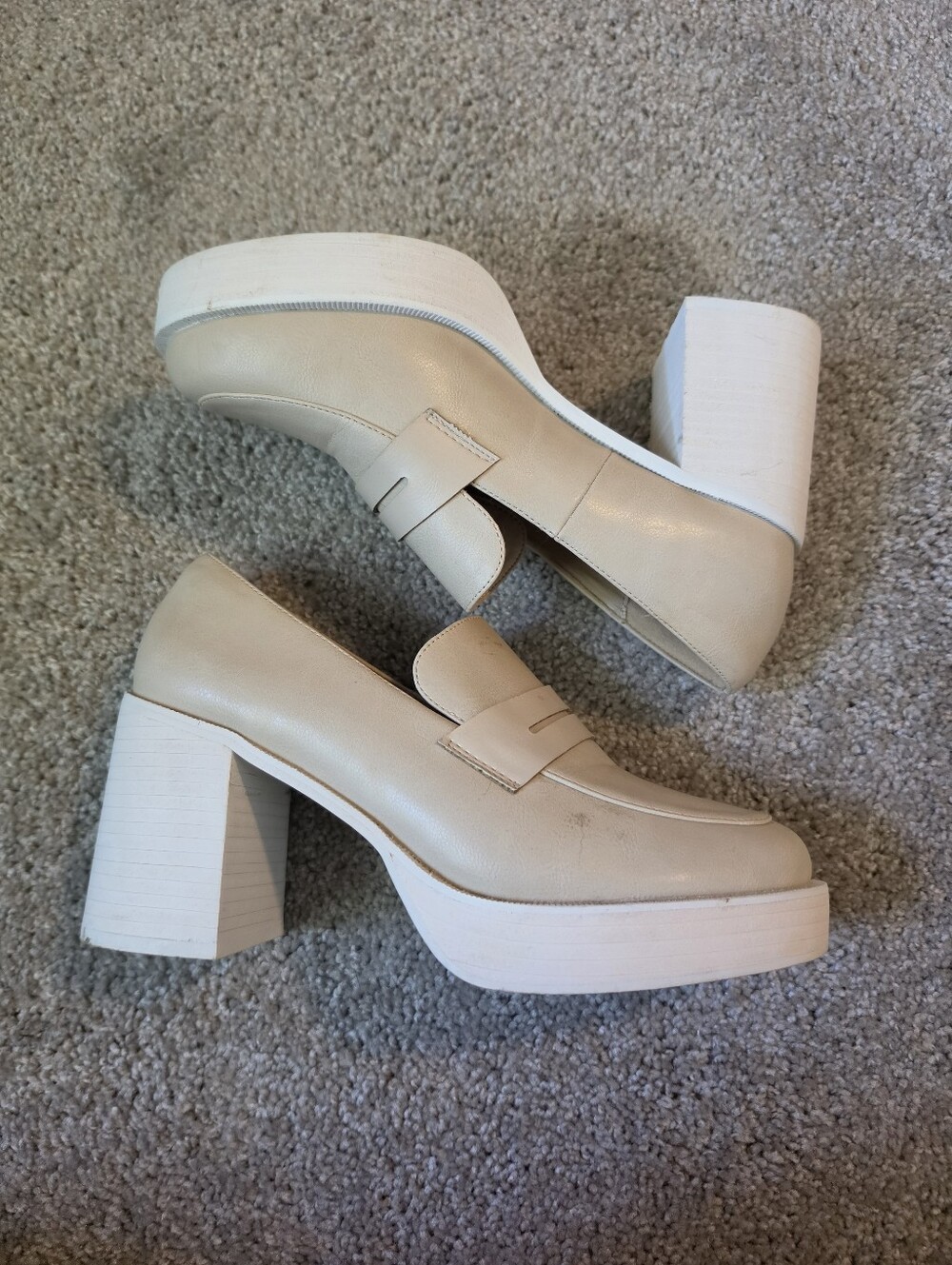 Oasis Society Heeled Loafer